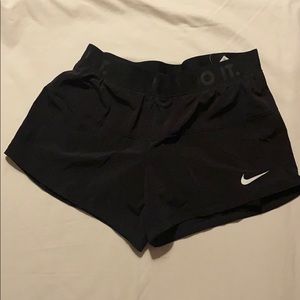 NIKE Dri-Fit training shorts (Size Small)